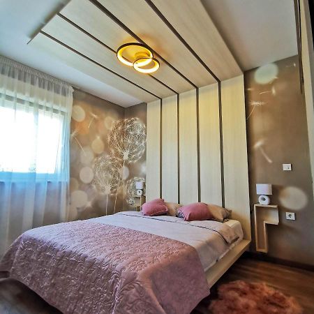 Apartment Ližnjan Екстериор снимка
